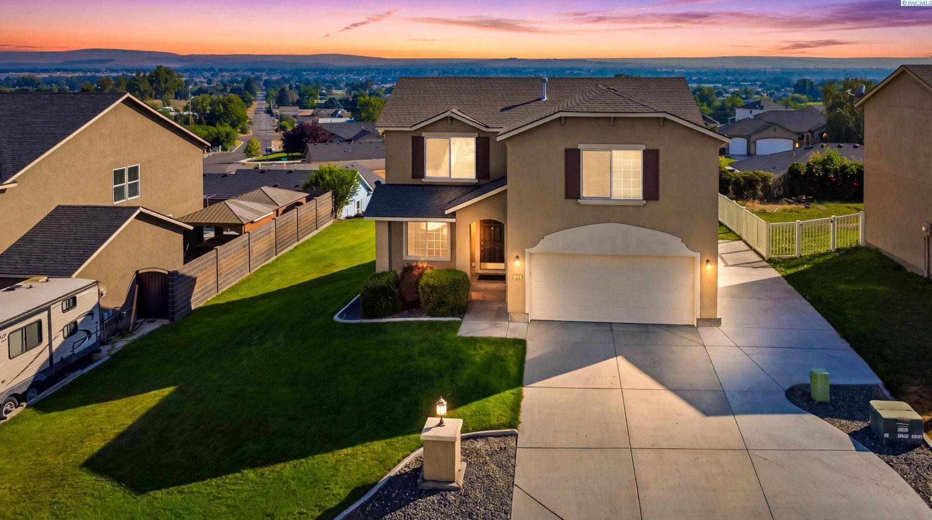 6008 Thistledown Dr., Pasco, WA 99301 Main Photo