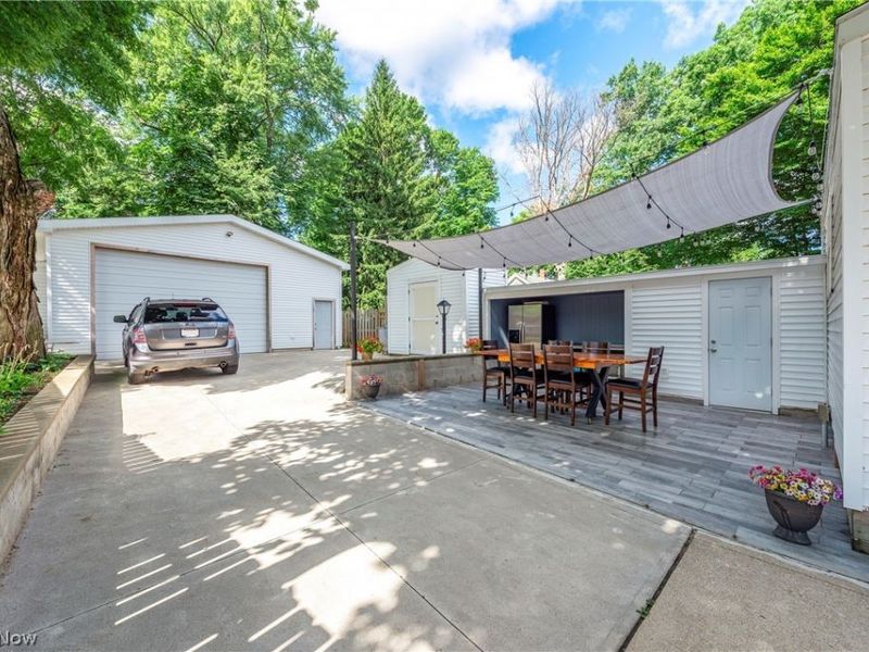3809 Revere Court, Cleveland, OH 44109 Photo 10