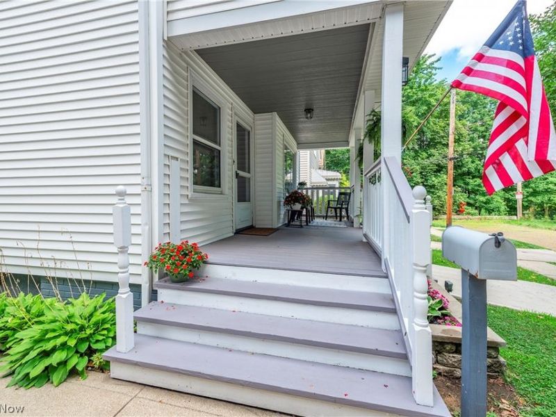 3809 Revere Court, Cleveland, OH 44109 Photo 4