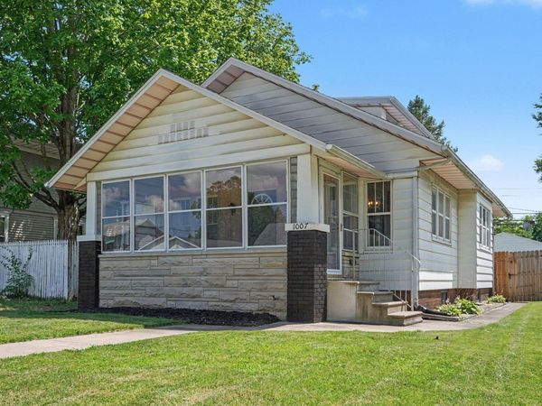 1007 E 3rd Street, Mishawaka, IN 46544