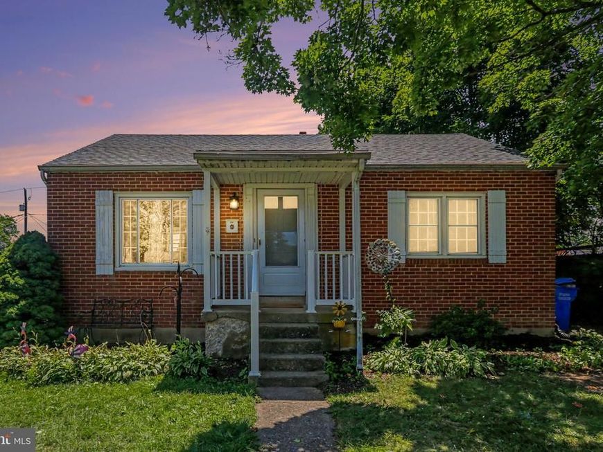 6411 Somerset Street, Harrisburg, PA 17111 Main Photo
