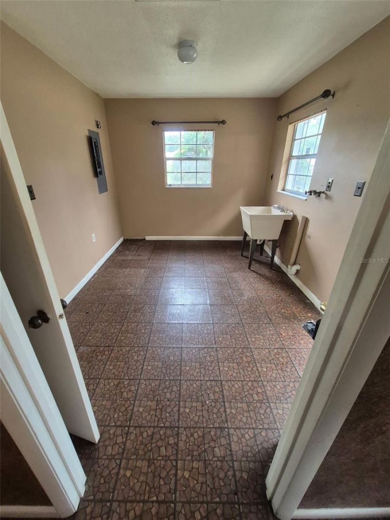 603 W Ocala Street , Umatilla, FL 32784 Photo