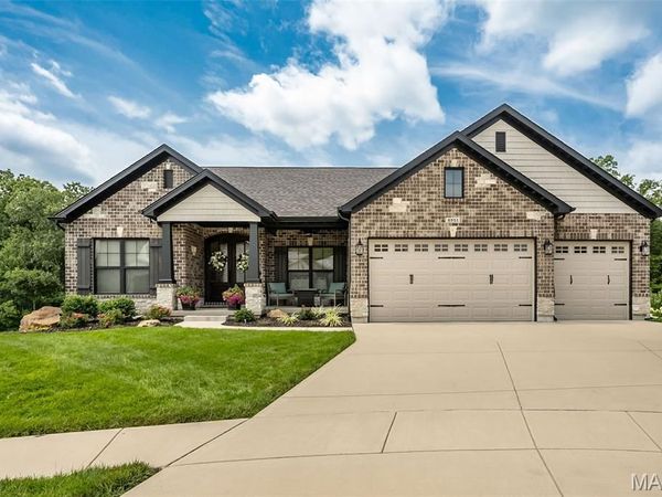 6951 Meadow Haven Lane, St Louis, MO 63129
