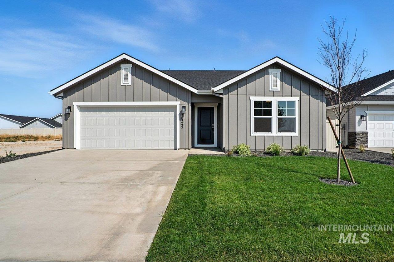 7584 E Dixon St, Nampa, ID 83687 Main Photo