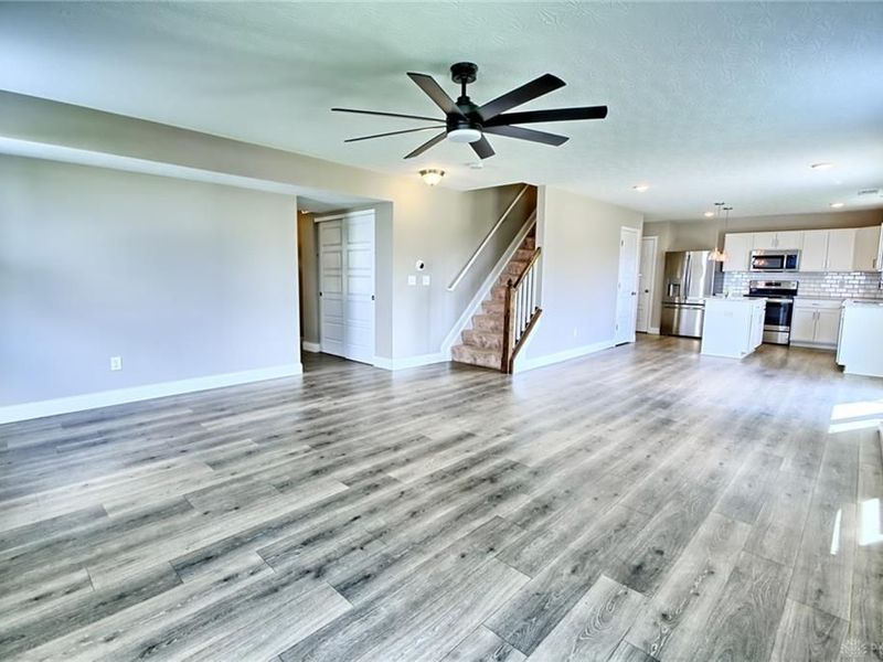 1097 Marty Lee Lane, Carlisle, OH 45005 Photo 11