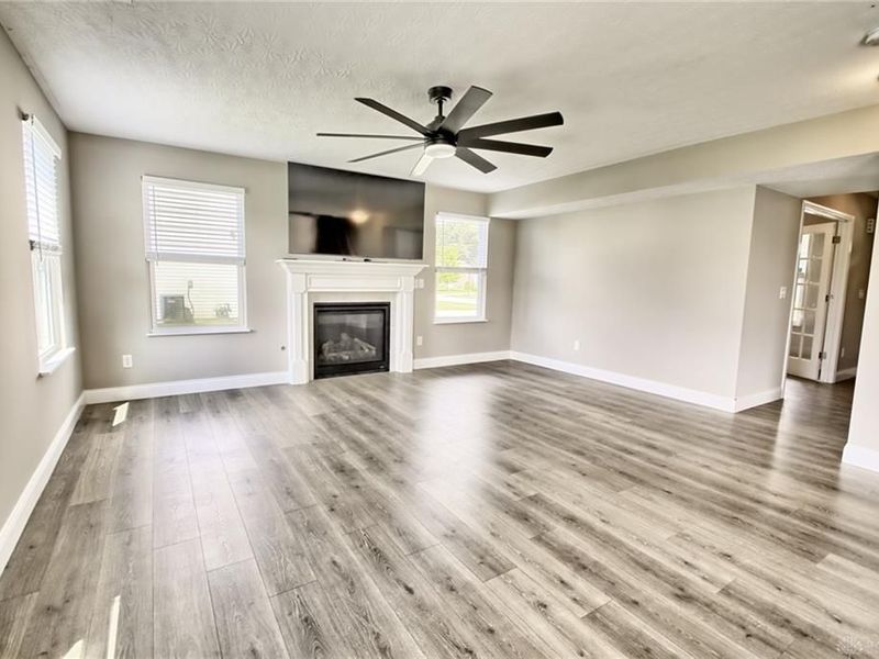 1097 Marty Lee Lane, Carlisle, OH 45005 Photo 12