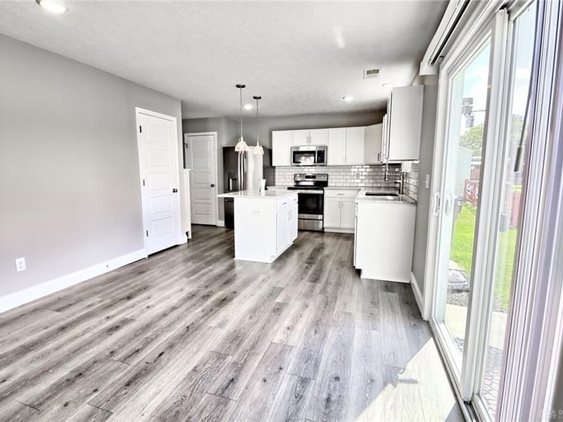1097 Marty Lee Lane, Carlisle, OH 45005 Photo 15