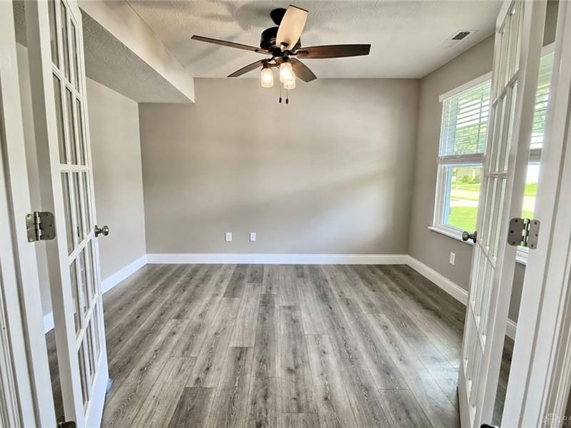 1097 Marty Lee Lane, Carlisle, OH 45005 Photo 6