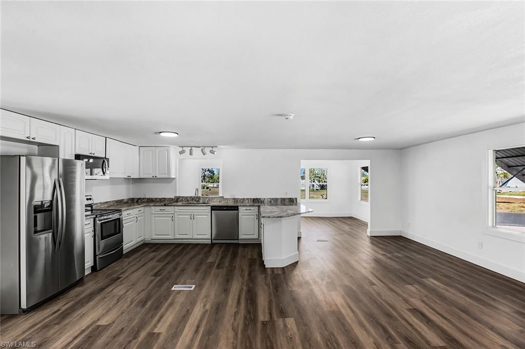 13651 Grackle Dr, Fort Myers, FL 33908 Photo
