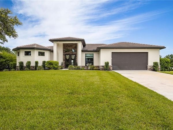 16630 Willow Point CT, ALVA, FL 33920