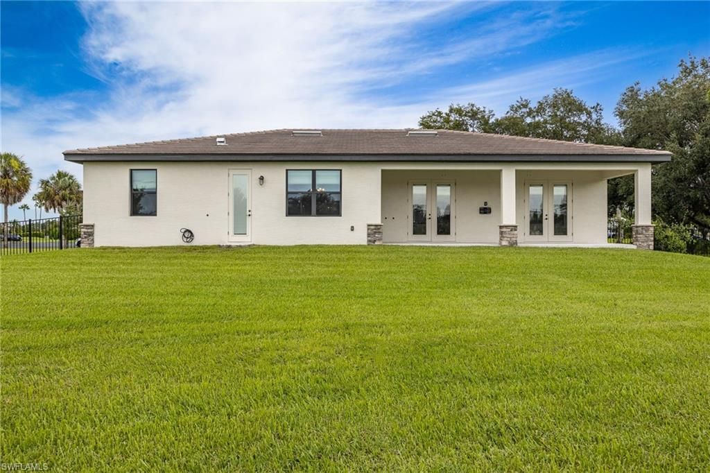 16630 Willow Point Ct, Alva, FL 33920 Photo