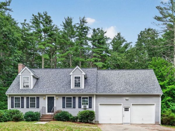 18 Ladd Road, Brentwood, NH 03833