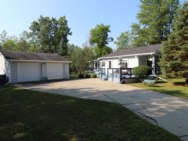 312 Autumn Lane, Roscommon, MI 48653