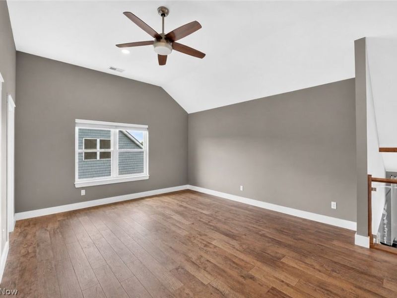 4286 Saint Theresa Boulevard, Avon, OH 44011 Photo 26