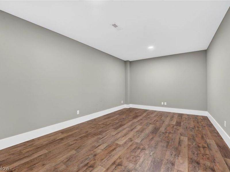 4286 Saint Theresa Boulevard, Avon, OH 44011 Photo 39