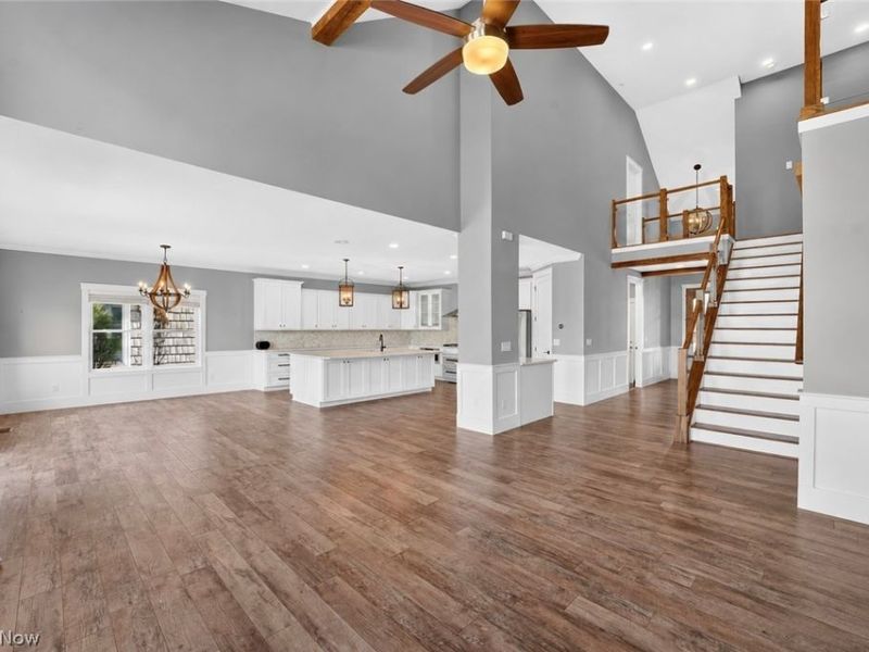 4286 Saint Theresa Boulevard, Avon, OH 44011 Photo 4