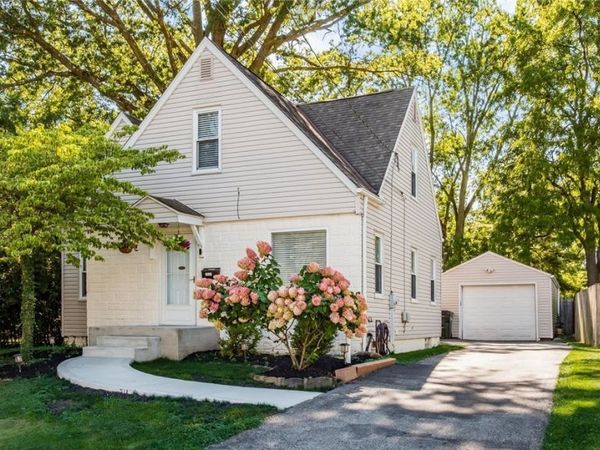 1532 12th Street , Cuyahoga Falls, OH 44223