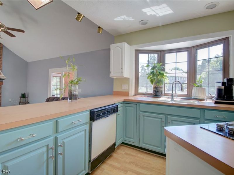 17639 Lexington Lane, Strongsville, OH 44136 Photo 14