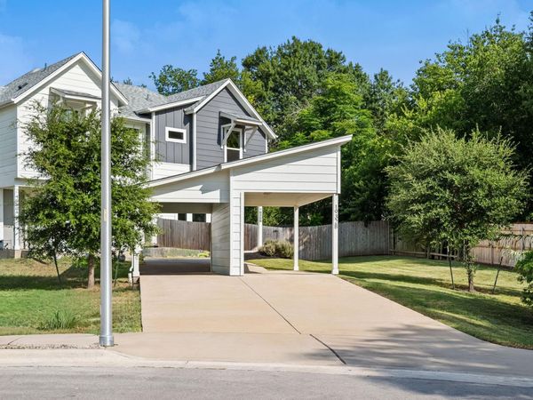 1932 Bunche RD, Unit B, Austin, TX 78721