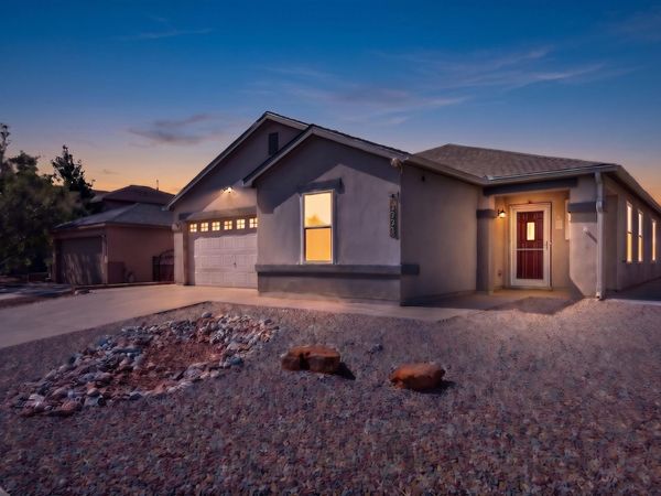 6466 Hurley Court NE, Rio Rancho, NM 87144