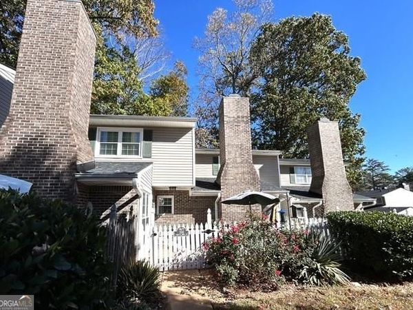 554 Picketts Bend Circle, Marietta, GA 30008