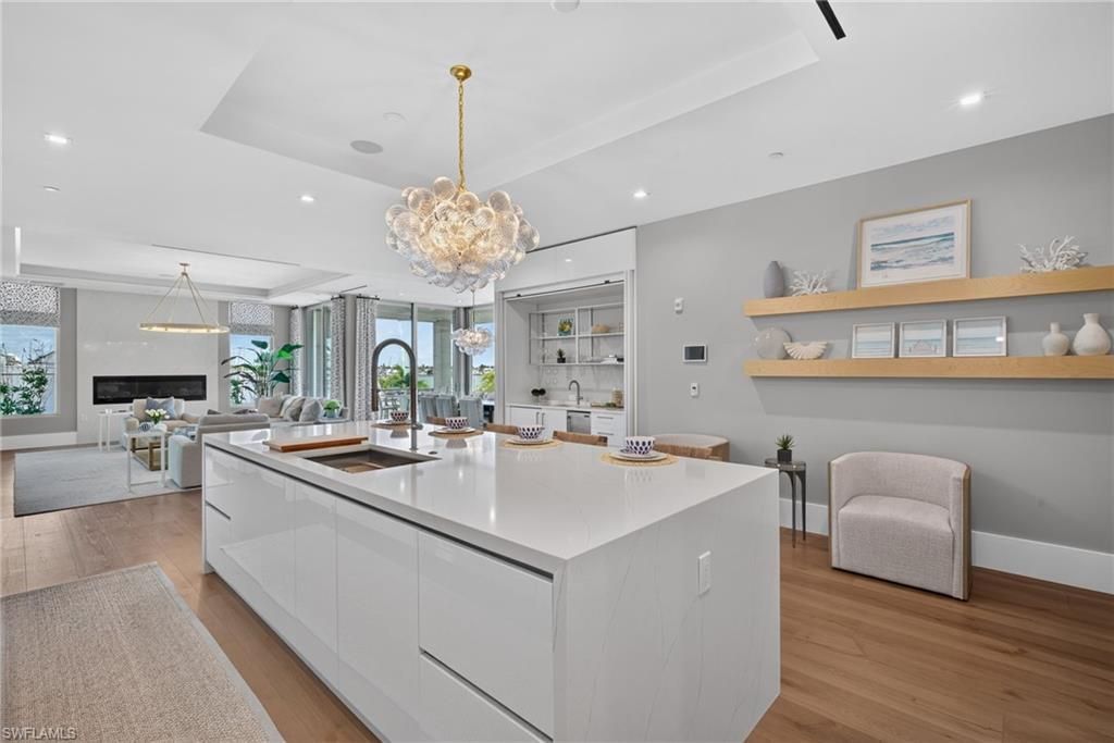 1165 8th St S, Unit #302, Naples, FL 34102 Photo