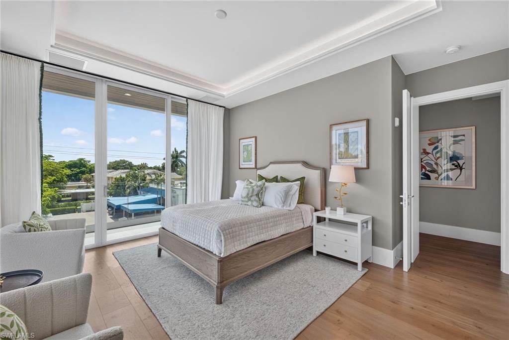 1165 8th St S, Unit #302, Naples, FL 34102 Photo