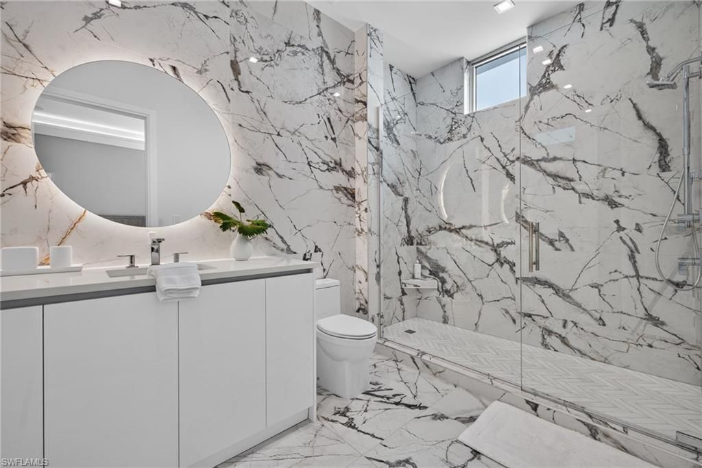 1165 8th St S, Unit #302, Naples, FL 34102 Photo