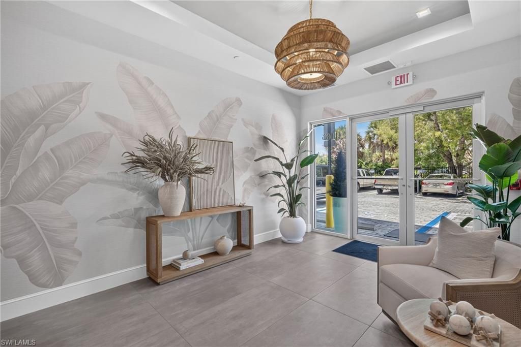 1165 8th St S, Unit #302, Naples, FL 34102 Photo