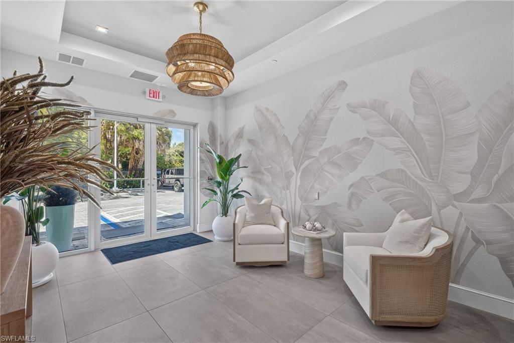 1165 8th St S, Unit #302, Naples, FL 34102 Photo