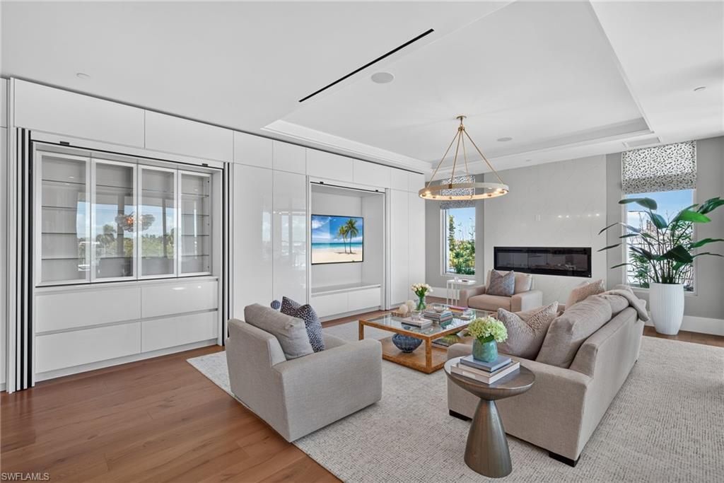 1165 8th St S, Unit #302, Naples, FL 34102 Photo