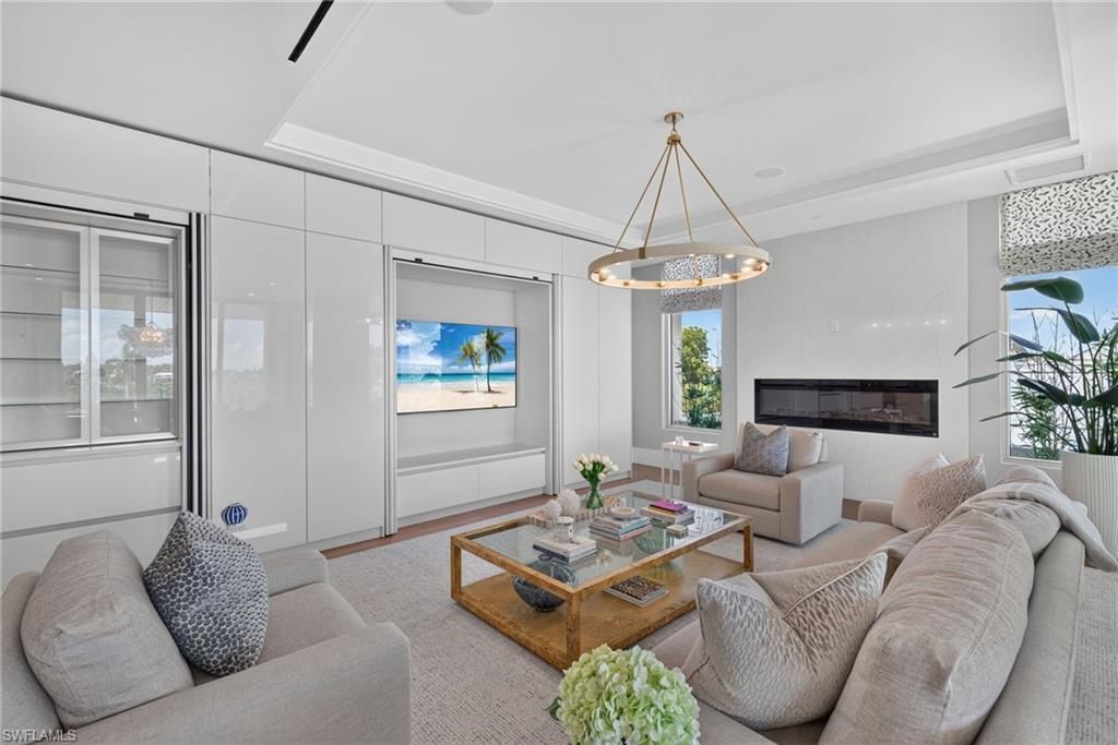 1165 8th St S, Unit #302, Naples, FL 34102 Photo