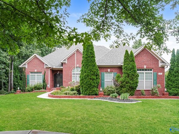 5 Bluff View Drive, Huntsville, AL 35803