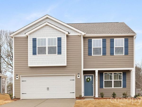 208 Hyder Ridge Road, Asheville, NC 28804