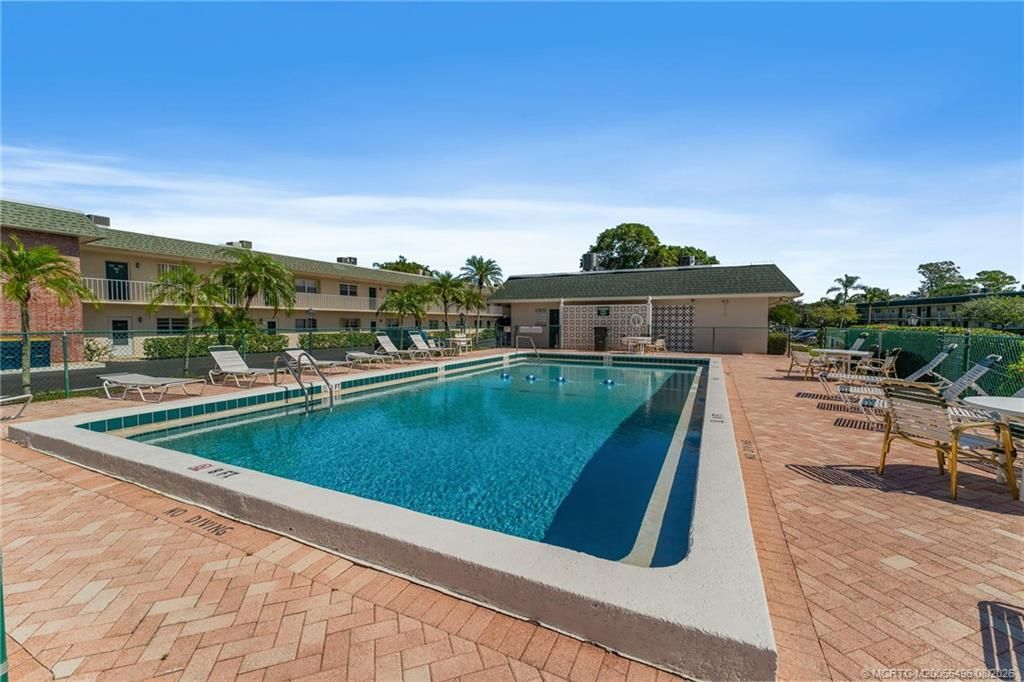 1900 S Kanner Highway, Unit 7-202, Stuart, FL 34994 Photo