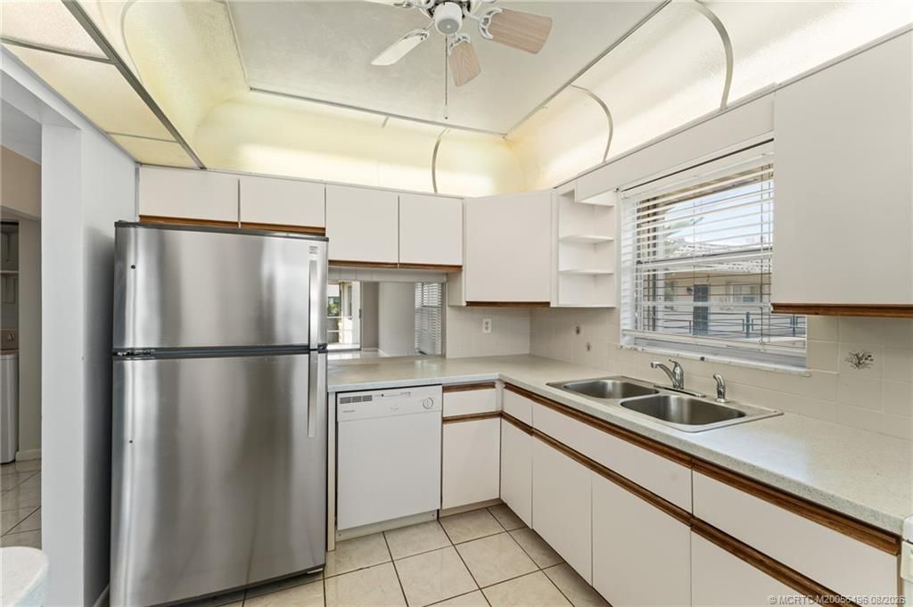 1900 S Kanner Highway, Unit 7-202, Stuart, FL 34994 Photo