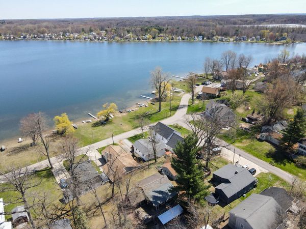 252 Evans Trail, Tipton, MI 49287