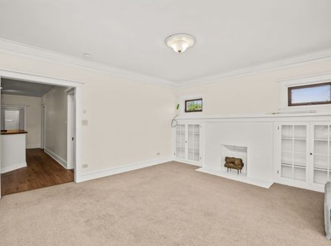 Main Photo