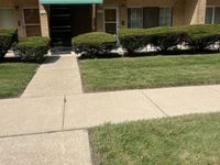 10316 S Komensky Avenue, Oak Lawn, IL 60453 primary photo
