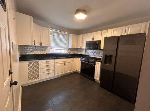 Main Photo