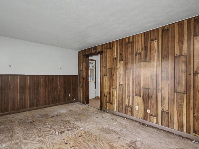271 Eighth Avenue , Galion, OH 44833 Photo 3