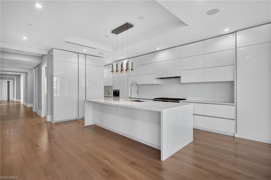 1165 8th St S, Unit #202, Naples, FL 34102 Photo