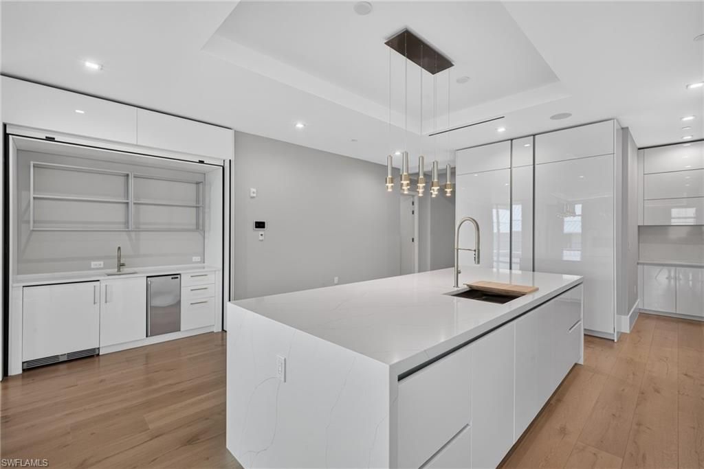 1165 8th St S, Unit #202, Naples, FL 34102 Photo