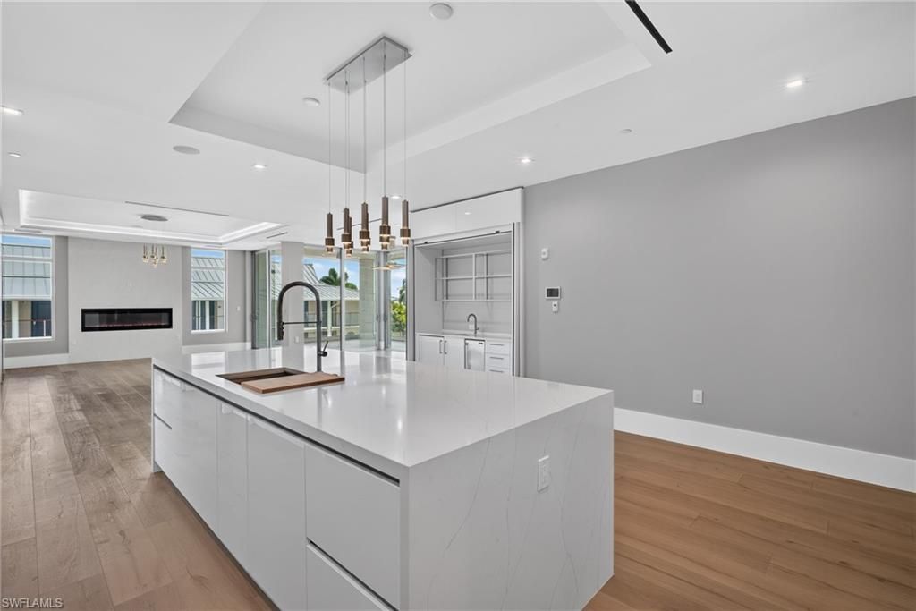 1165 8th St S, Unit #202, Naples, FL 34102 Photo