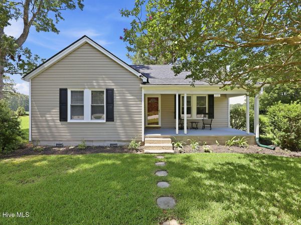 16786 Nc Highway 55, Bayboro, NC 28515