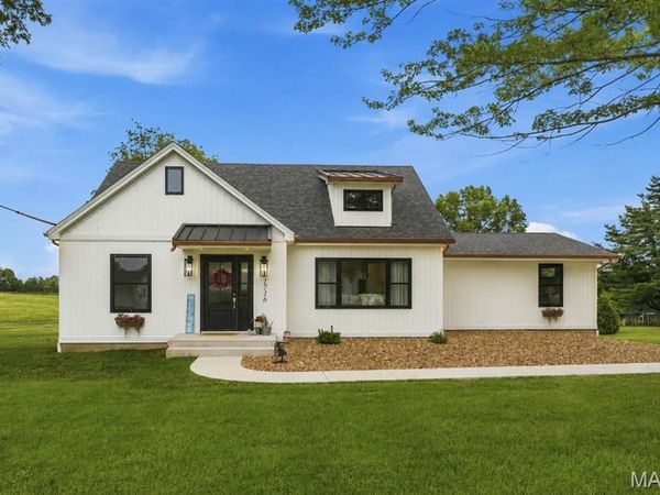 1716 Pottery Road , Washington, MO 63090