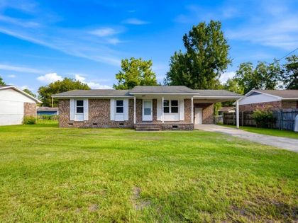 1502 Sixth Ave. Conway, SC 29526
