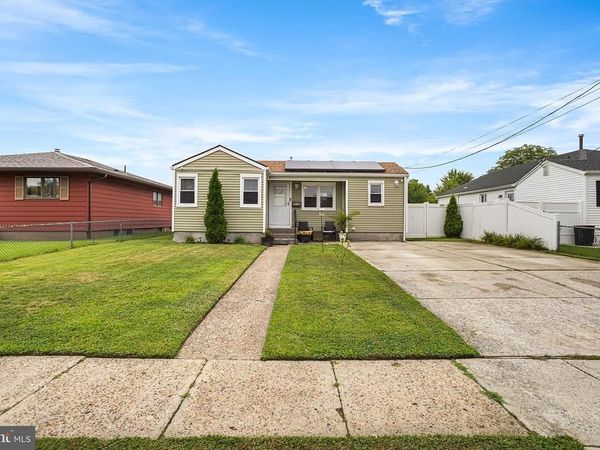 42 CLEVELAND AVENUE, MOUNT EPHRAIM, NJ 08059