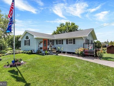 667 GRANT DRIVE, GETTYSBURG, PA 17325