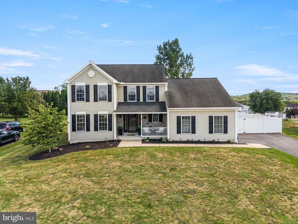 108 DOGWOOD DRIVE , BERNVILLE, PA 19506